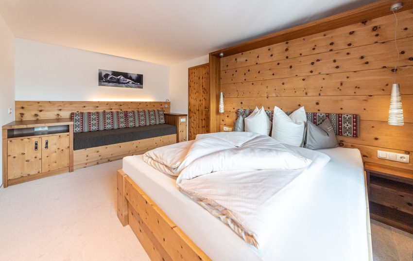 Foto: Gemütliche Betten im Appartement Haus in Serfaus Fiss Ladis Tirol im Familienurlaub genießen.