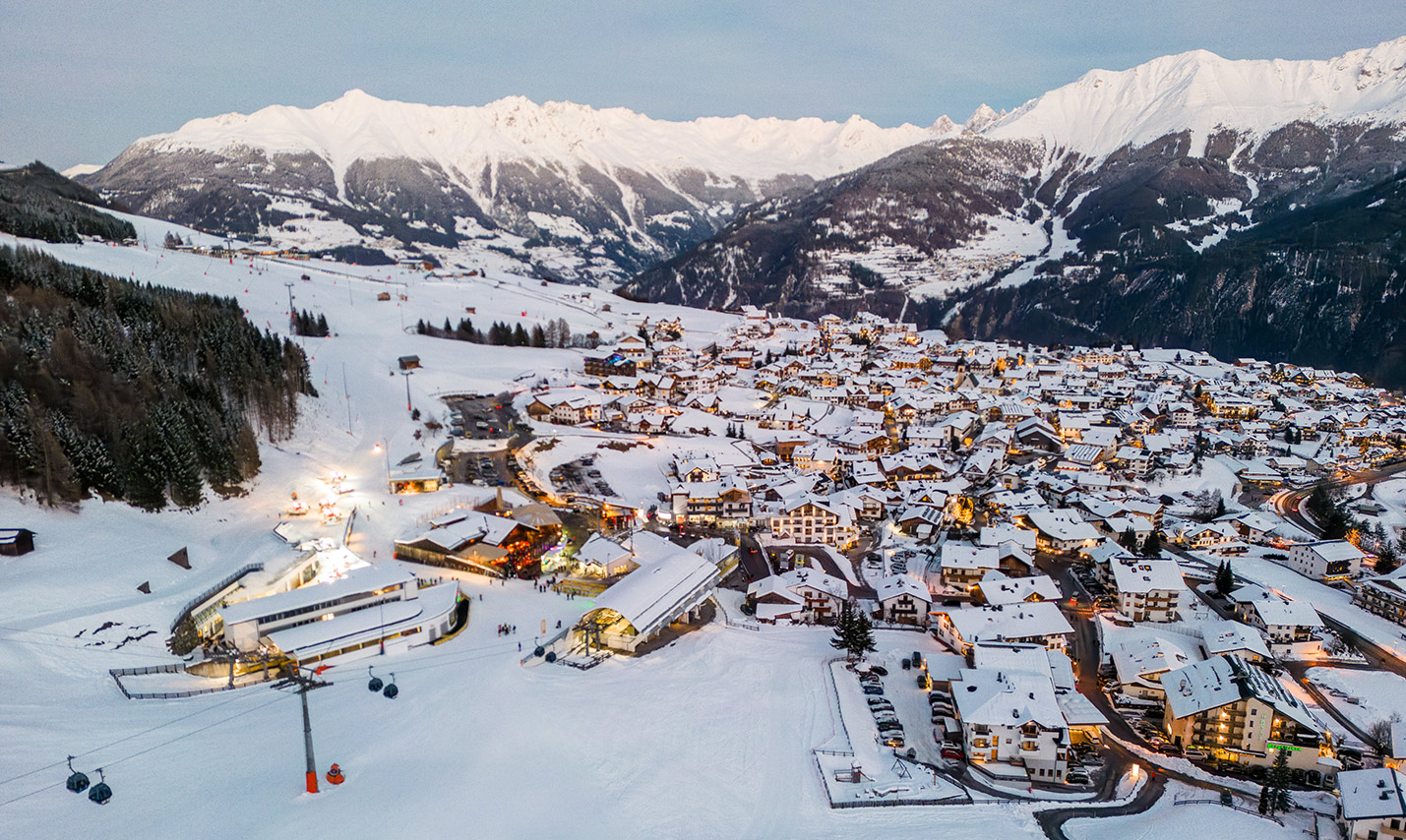 Foto: Winter in Fiss Panorama mit Lift