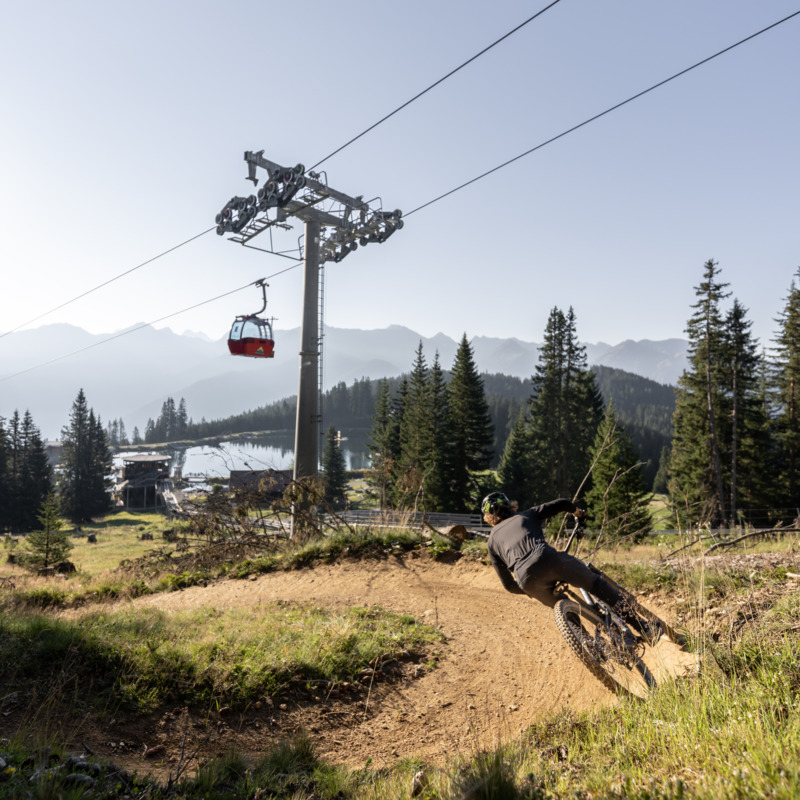 Biking Serfaus Fiss Downhill i Tyrol Fiss